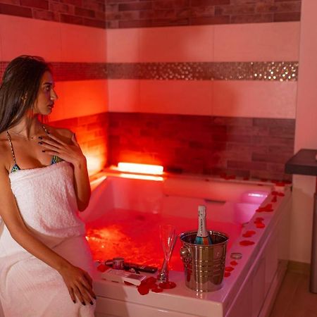 Luxurysuitepirandello Catania Bagian luar foto