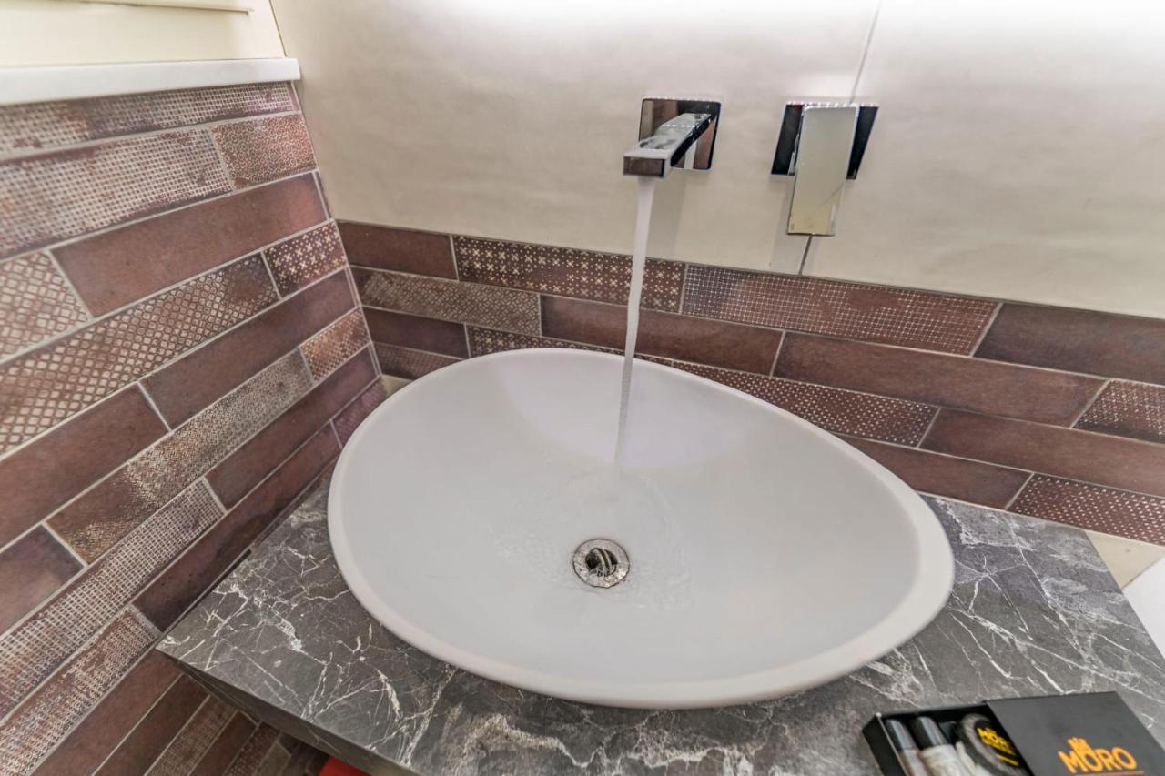 Luxurysuitepirandello Catania Bagian luar foto